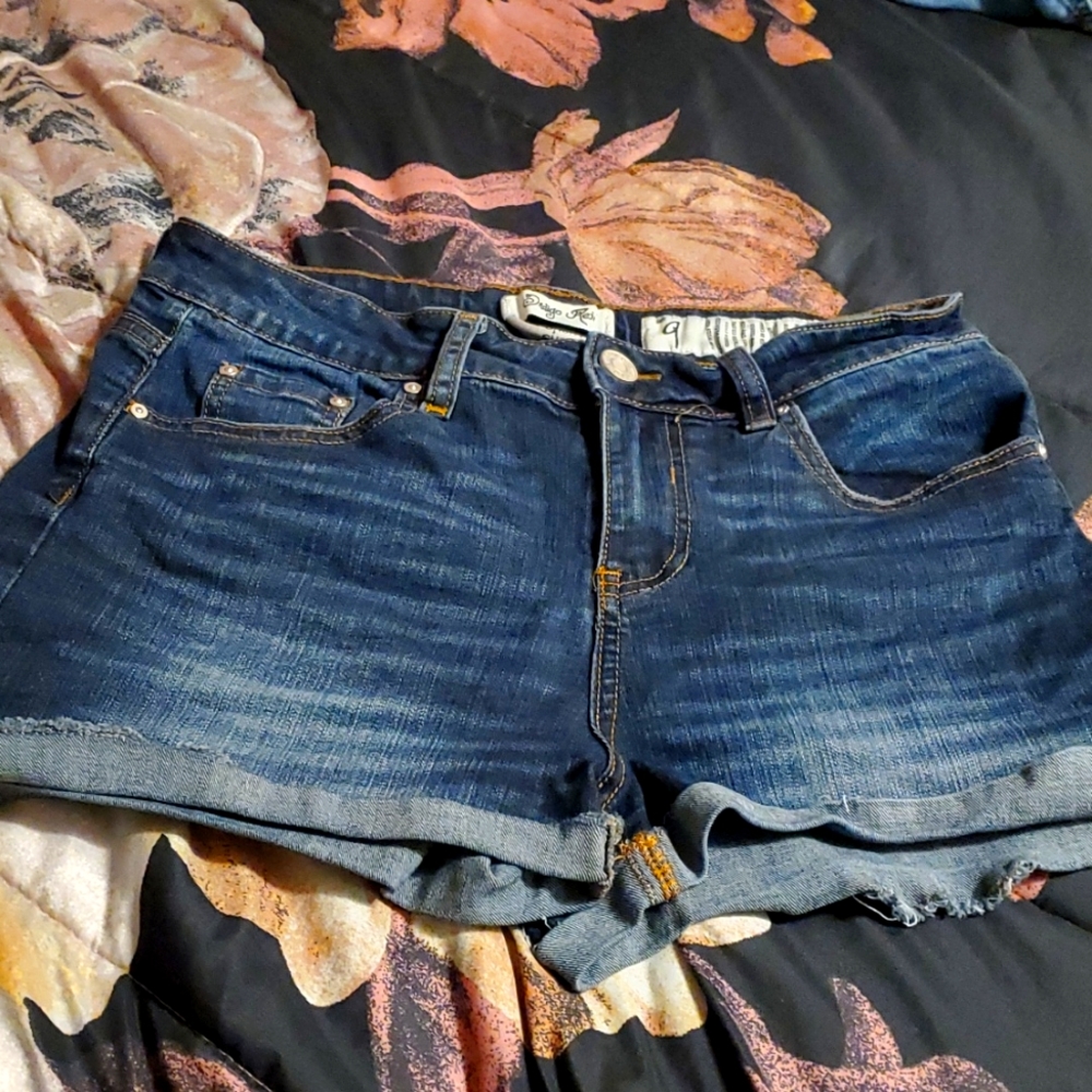 Shorts size 9